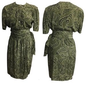 Vintage Escada 2 PC Silk Dress Fits Sz 4-6 Green